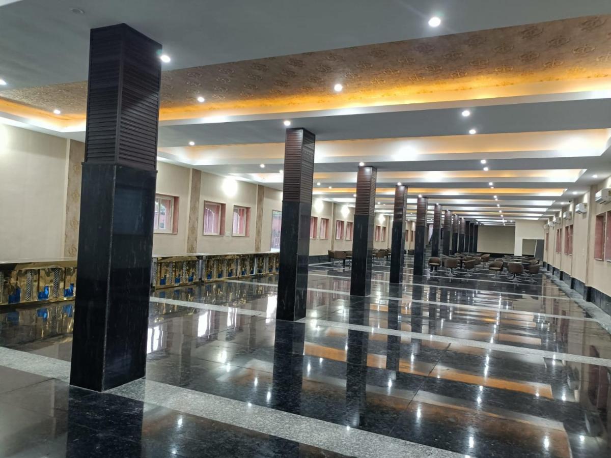 Hotel Rajwada Palace 오르차 외부 사진