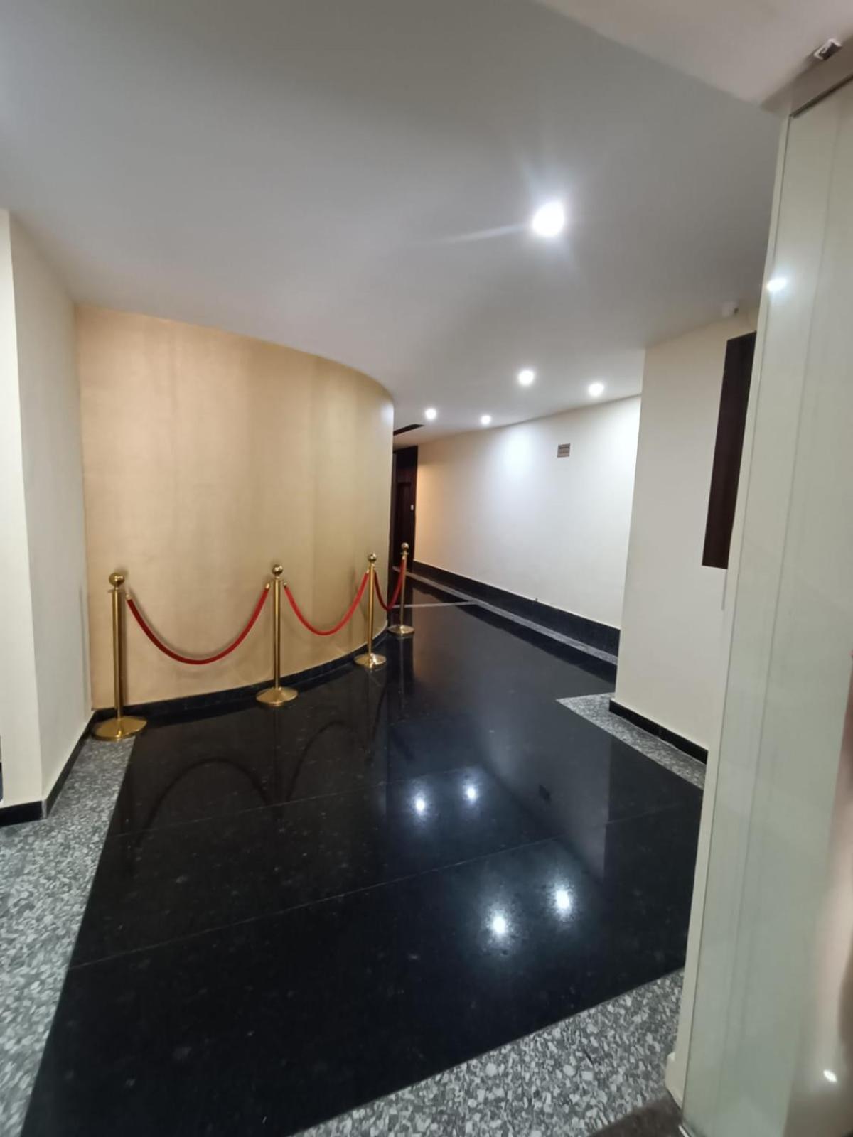 Hotel Rajwada Palace 오르차 외부 사진